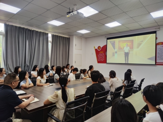 304永利集团登录入口开展“大国担当”思政大课观影活动